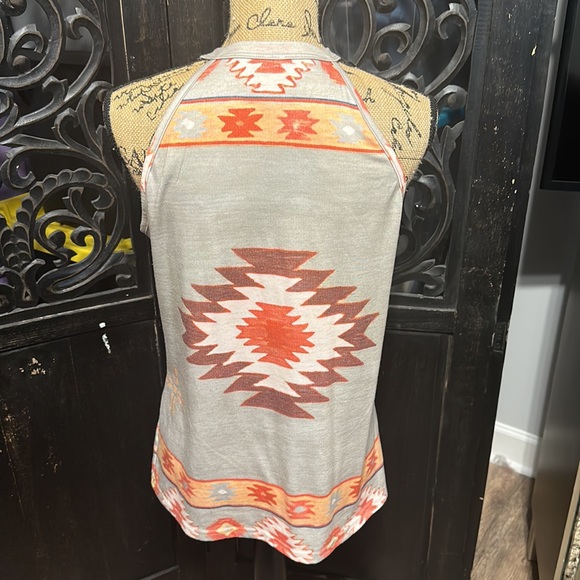 Gray & Rust Southwestern / Aztec / Tribal Boho Sleeveless Tank Top Shirt. - Picture 7 of 9
